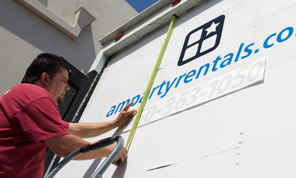 Custom Signage Shop in Redwood City CA